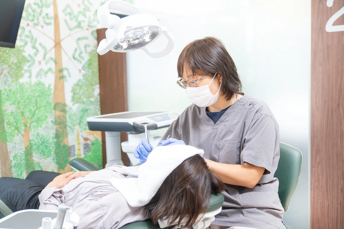 瑞江おとなこども歯科の診療の様子