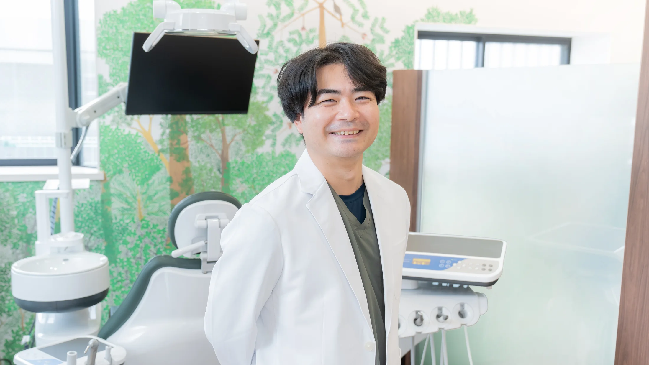 瑞江おとなこども歯科 歯科医師 安田 明弘